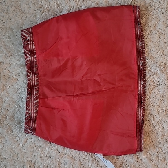 JustFab Jacquard Tapestry Woven A-Line Mini Skirt XS Red White - Picture 10 of 17